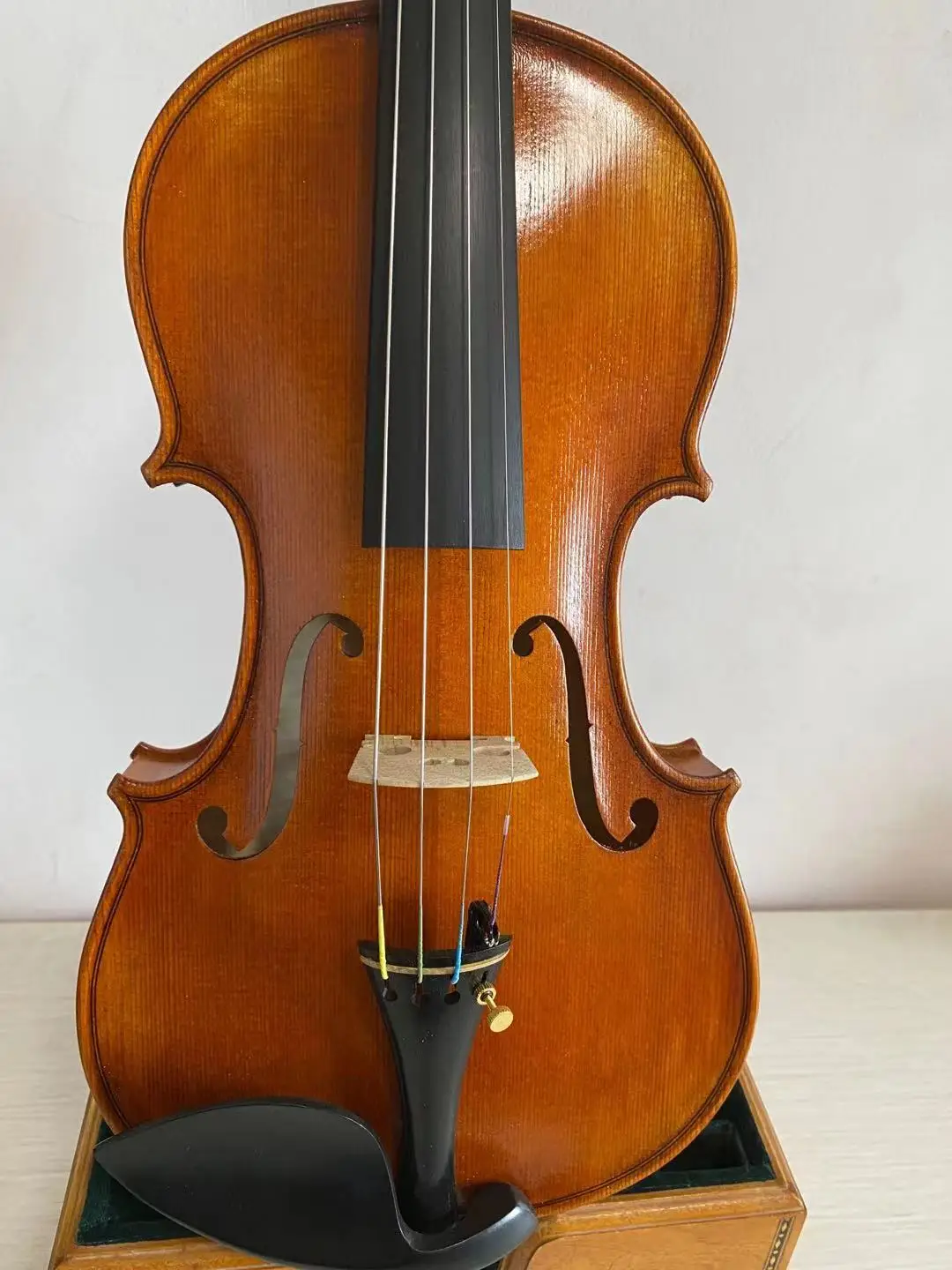 1PC European Wood Violin 4/4 Size Antique Old Style