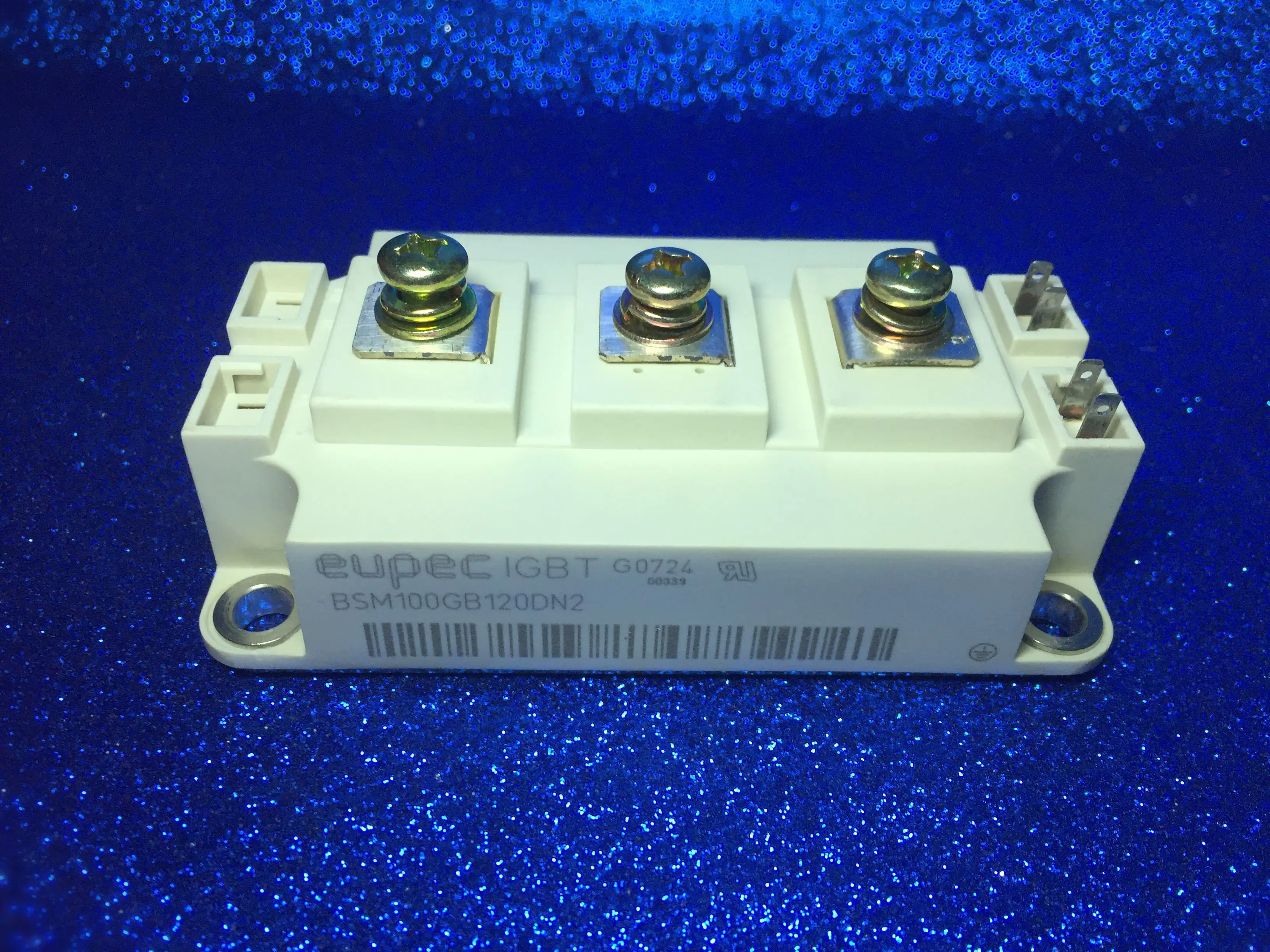 Free shipping NEW BSM100GB120DN2 BSM150GB120DN2 MODULE | Безопасность и защита