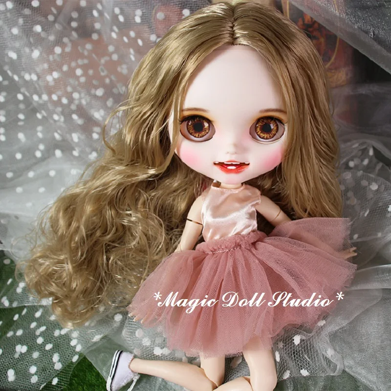 [MK001] Blythe Make Up Doll золото длинные вьющиеся волосы с Макияж Лицо Blyth платье кукла для розничной продажи