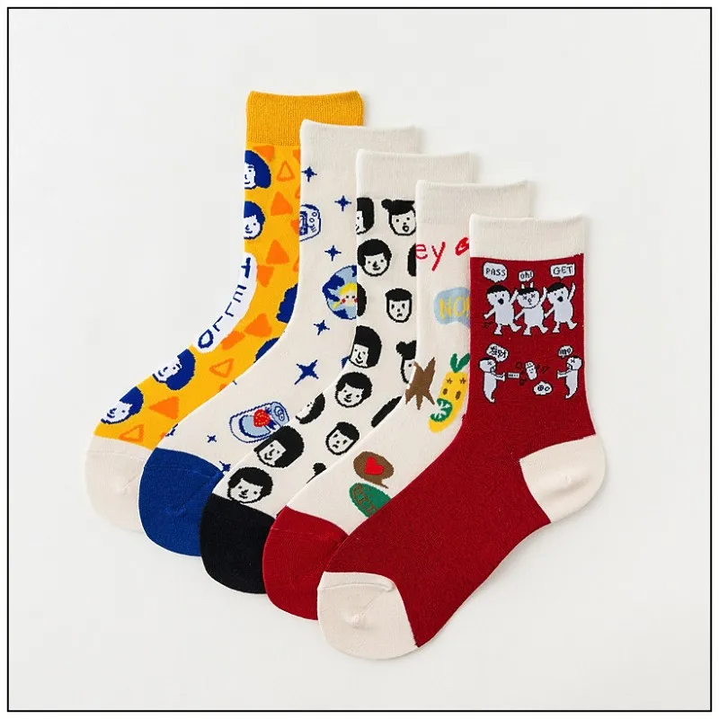 2Pairs/lot=4Pieces Spring Autumn Creative Cartoon Women Fashion Socks Sports Cotton Socks Casual Women