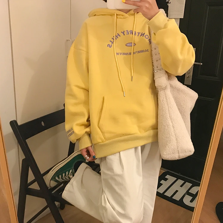 Осенняя негабаритная Толстовка, зимняя Корейская женская одежда harajuku, модная Ретро Толстовка с буквенно-цифровым карманом и вышивкой для женщин
