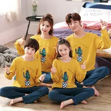 Семейные рождественские пижамы в Корейском стиле; одинаковые пижамы для всей семьи; сезон осень-зима; парные наряды; Рождественский комплект