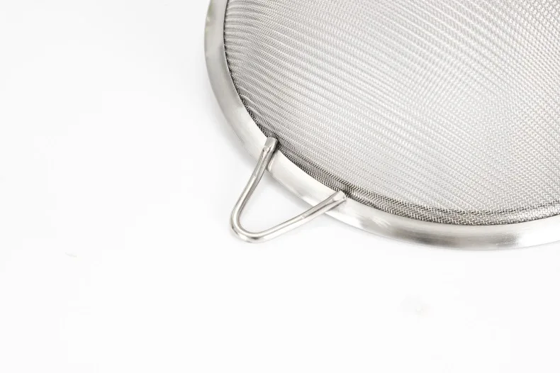 Kitchen Tools Multi-functional Strainer Spoon Hangable Ruled Shallow Reticulated Pointed Ears Oil Filter Flour Stainless Steel M