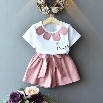 

Girl Clothing Sets 2020 New Summer Children Short Slevee Smile T-Shirt + Bow Short Pant 2Pcs Suit Baby Kids Clothes Outfits