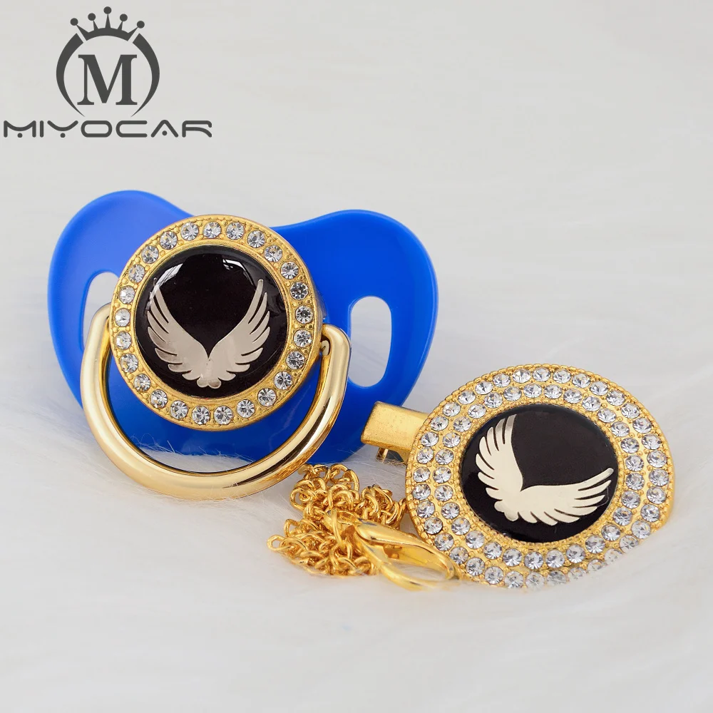 Chupeta e Chupeta Bling Ouro Lindo Bonito Clipe Bpa Livre Manequim Design Único Gwg Asa 5 Estojos e corrente p chupetas