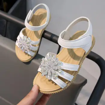 

New Summer Kids Leather Sandals For Girls Rhinestone Flower Soft Leather Kids Beach Sandals Simple 2020 Summer Shoes