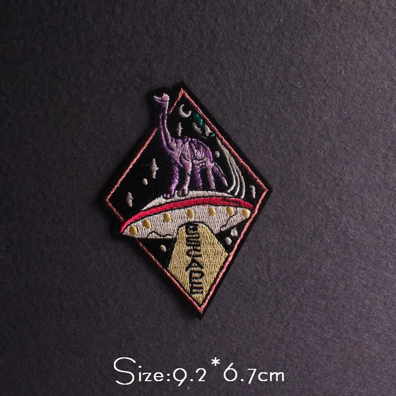 Ecussons Thermocollants, Muscccm 15 Pcs Dinosaure Patch Thermocollant Ecusson à Coudre Pour Vêtement T-shirt Jeans Veste