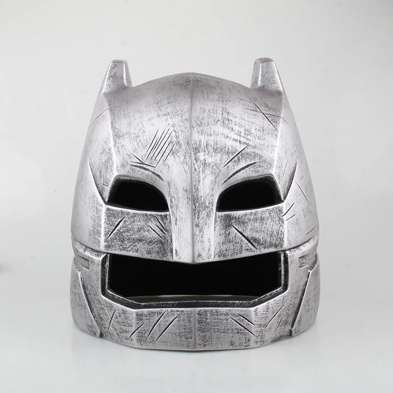 

Batman War Superman 1: 1 Batman Helmet COS Heavy Armor Version Helmet Real Person Wearable