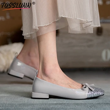 

TASSLYNN 2020 Bling Wedding Shoes Basic Patent Leather Square Toe Slip-On Sexy Heels Sweet Butterfly-knot Shoes Woman Size 34-43