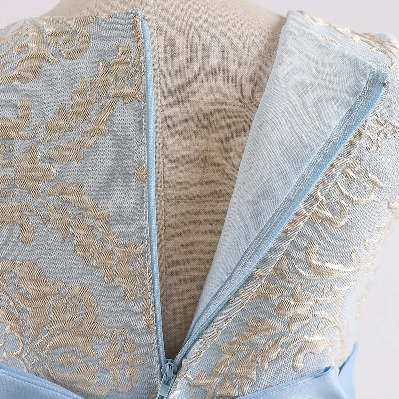 13984857054_1289195518