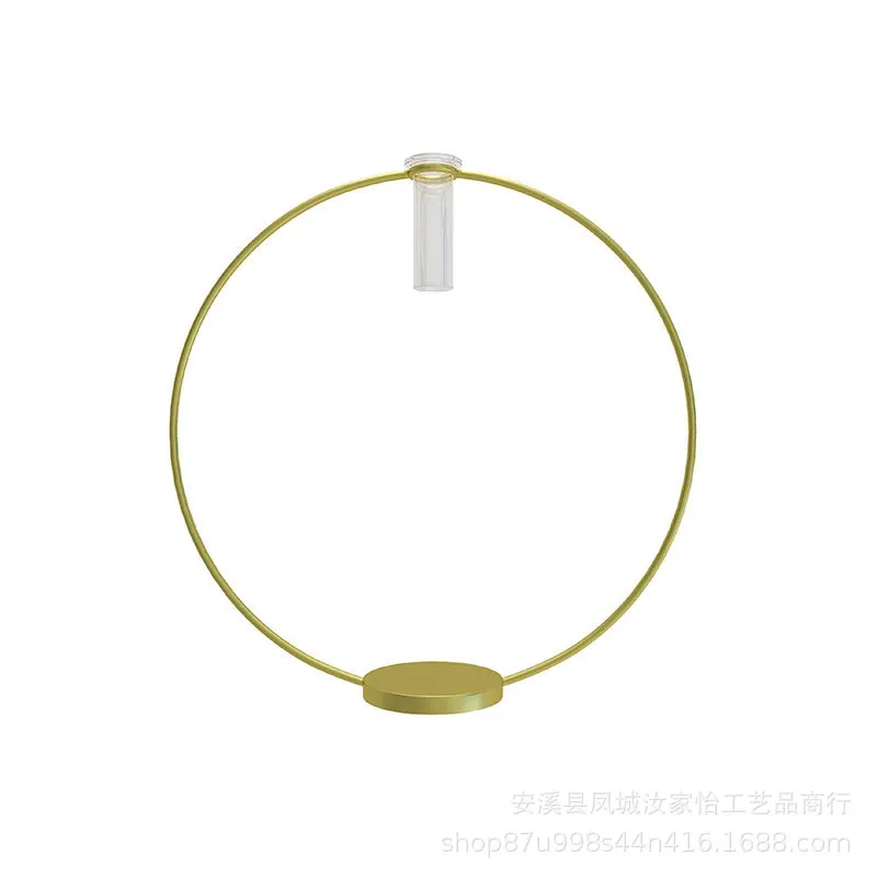 

Metal Candlestick Holder Black Golden Round Handmade Decorations Items Simple Romantic Candlestick Desktop Ornaments Gift B