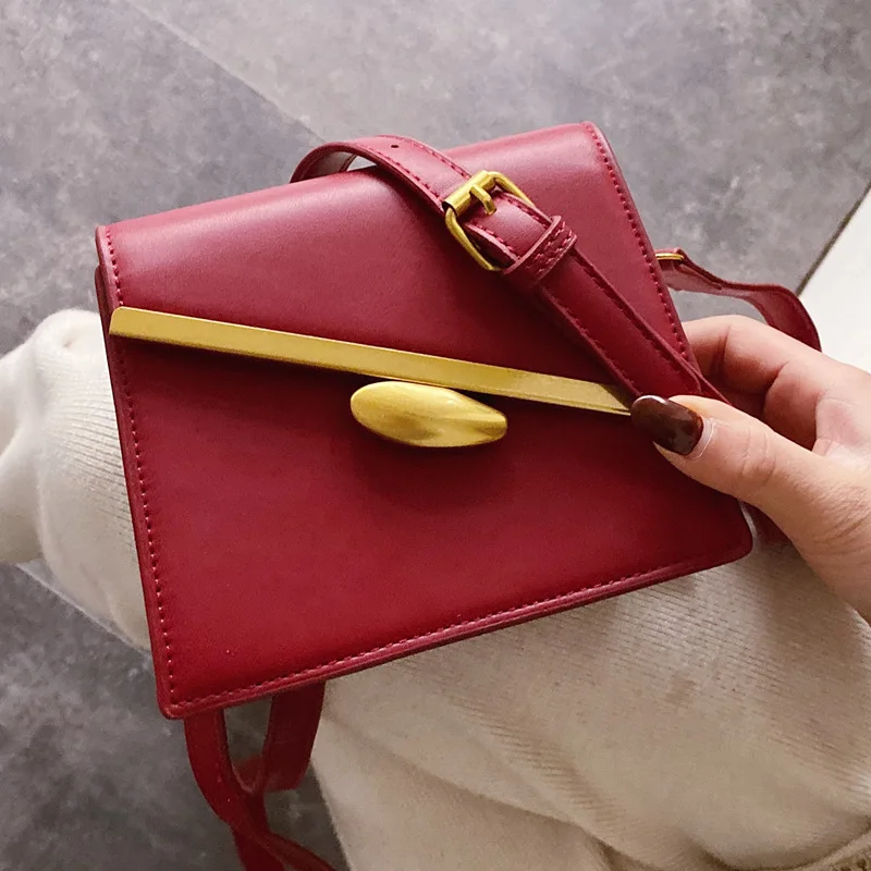 

Retro women's bag 2020 new Korean version of autumn and winter wild one-shoulder messenger small square bag