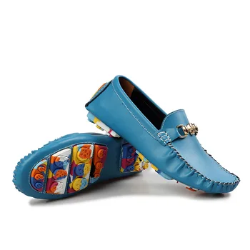

2020 New Couple Shoes Woman Fashion Casual Shoes Genuine Leather Loafers Moccasins Slip on Men Flats Driving Shoes Luxury Brand