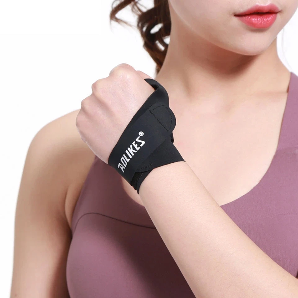 Купить 1PCS Medical Wrist Splint Brace Thumb Support Stabilizer Finger Protector Injury Aid Tool Health Care Bace  Красота и здоровье | Braces  Supports (4001275600875)