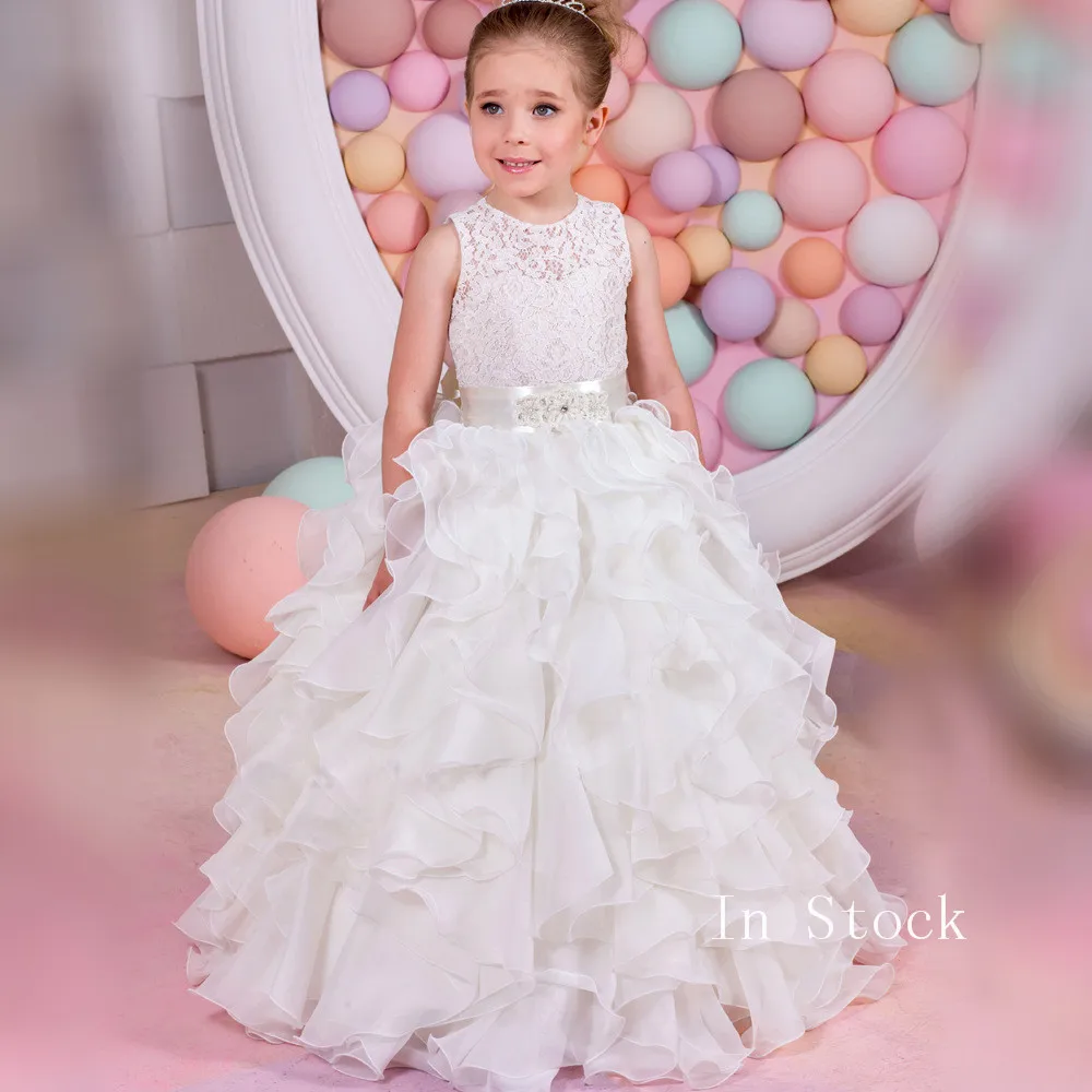 

Newly Princess Lace Flower Girl Dresses 2019 Long Sleeves Floor Length Tulle Pageant Dresses First Communion Dresses