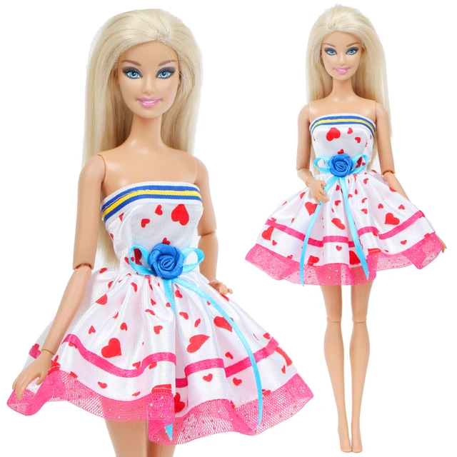 Kit 56 Peças Roupas E Acessórios Boneca Estilo Barbie