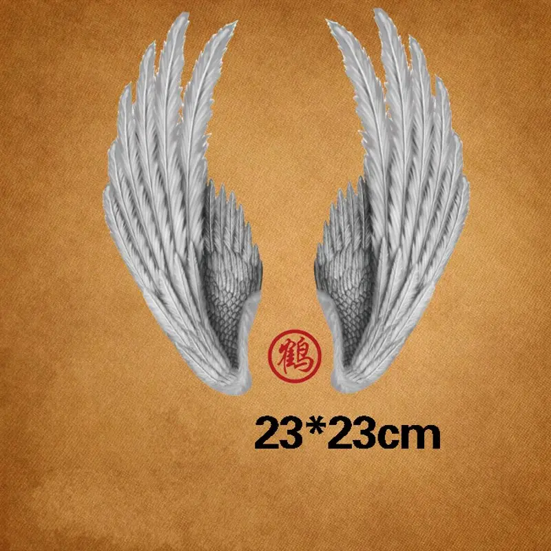 

23x23cm New Fashion Feather Iron On Stickers Washable Appliques A-level Patches Heat Transfer For DIY T-shirt Accessory Clothes
