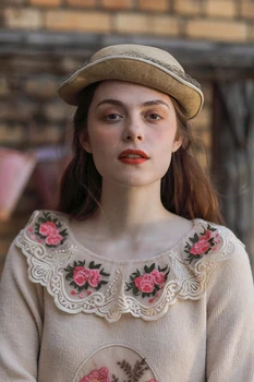 

Autumn Spring Original Design Women All-match Vintage Mori Girls French Embroidery Knitted Apricot Dresses