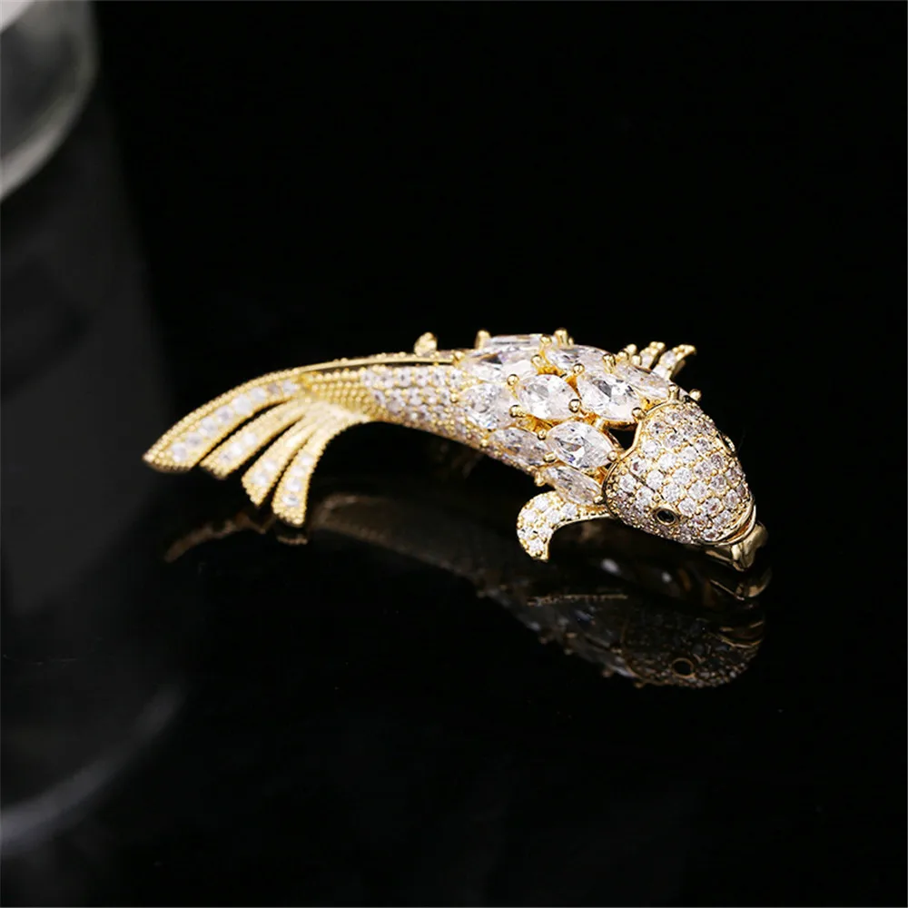 Luxurious Animal Gold Fish Crystal Cubic Zirconia Brooches Trendy Women Multi-purpose Jewelry Scarf Dress Bag Hat Accessories