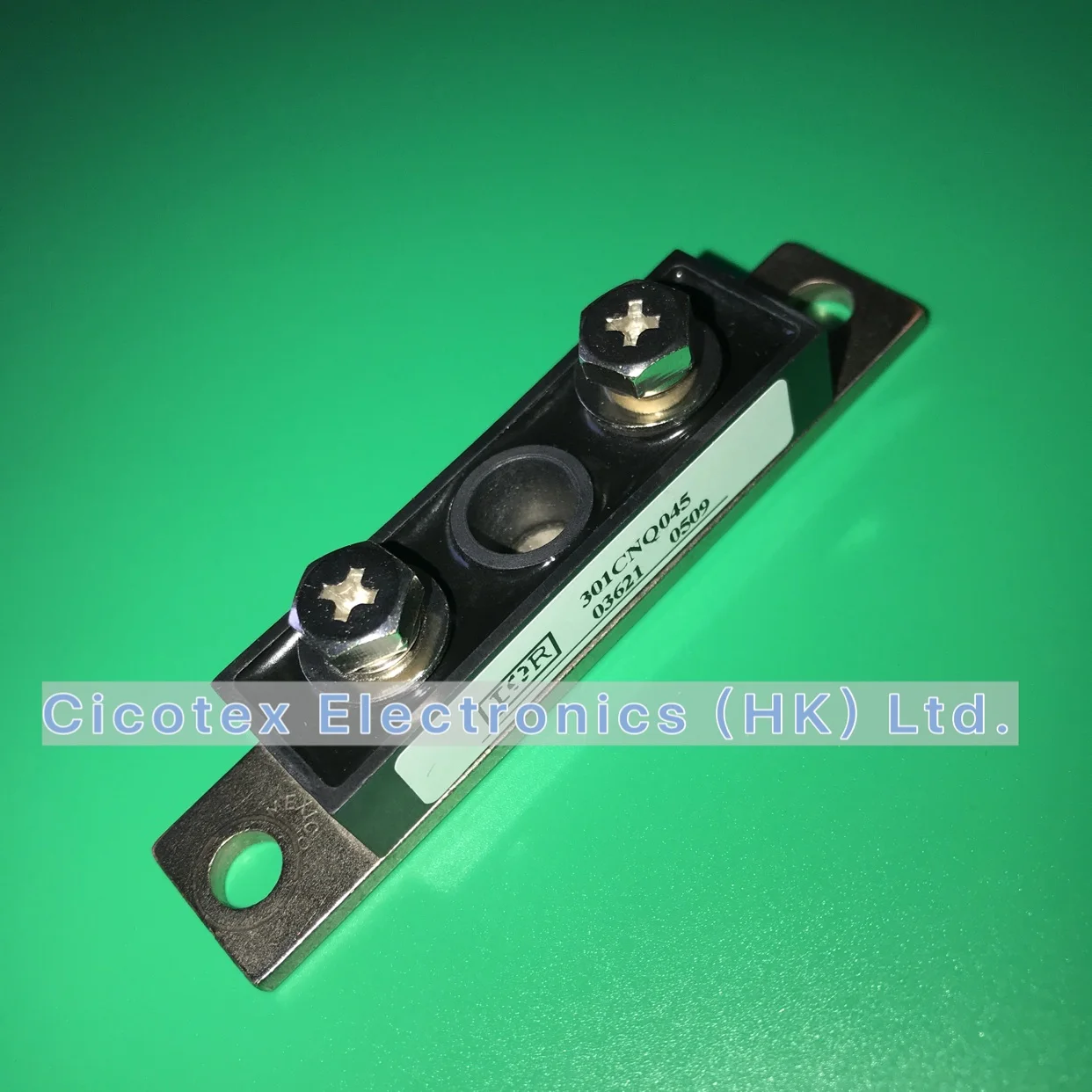 301CNQ045 SCHOTTKY ВЫПРЯМИТЕЛЬ 301CNQ-045 модуль диода 45В 300A TO244AB IGBT 301CNQ045PBF VS-301CNQ045PBF |