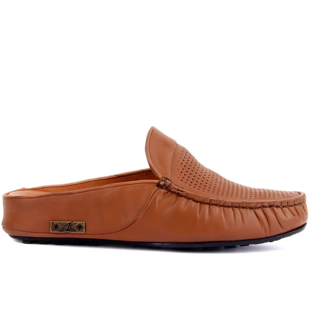 

Sail Lakers-Tan Leather Men 'S Outdoor Slipper