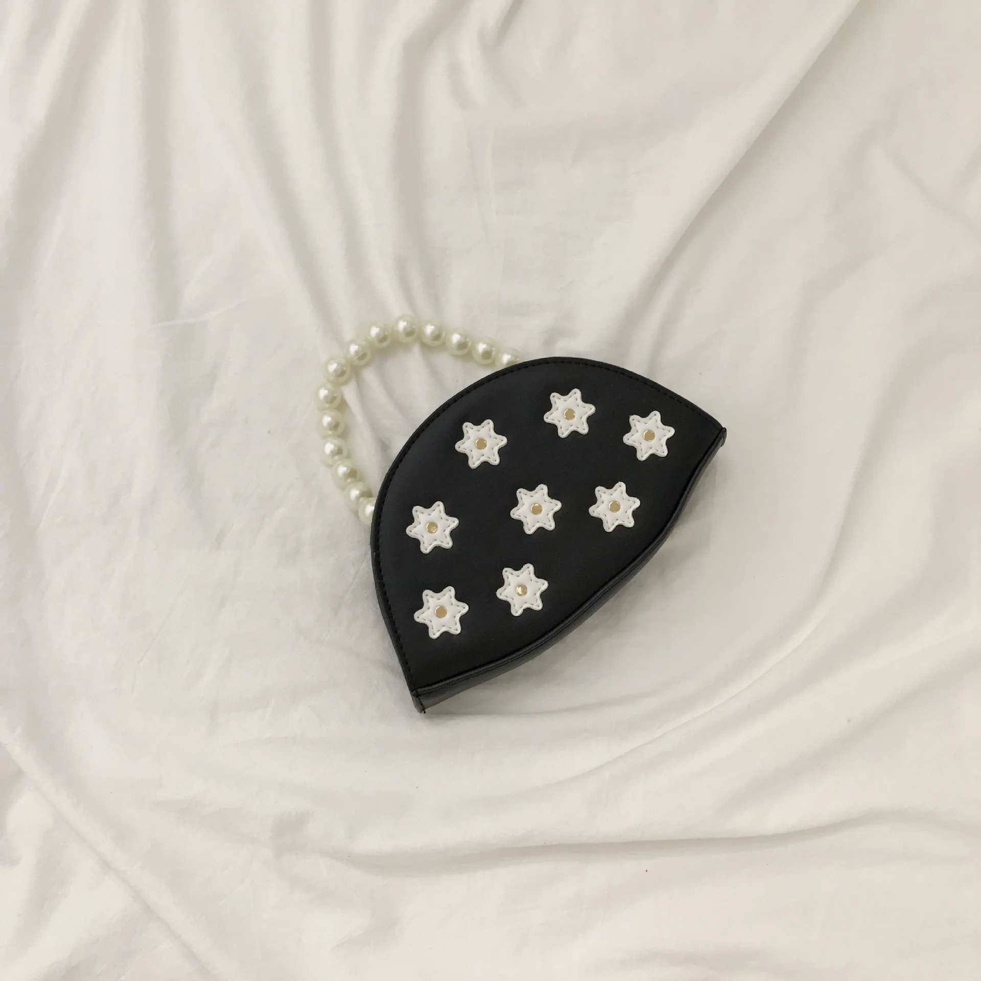 20 CM Black Элегантная женская сумка-тоут с жемчугом, новинка года, качественная женская дизайнерская сумка из искусственной кожи, Цветочная цепочка, сумка-мессенджер, женские сумочки - Цвет: 20 CM Black