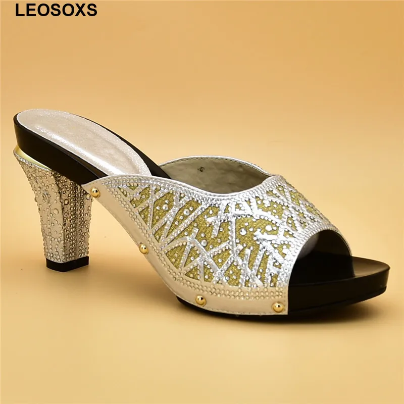 

Latest Designer Shoes Women Luxury 2020 African Wedding Shoes and Bag Set Decorated with Rhinestone Ladies Sandals with Heels