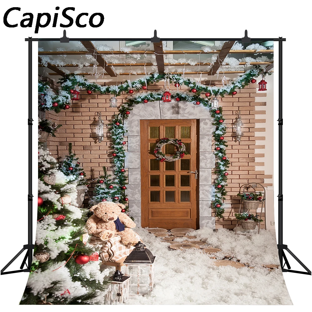 

Фон для фотосъемки с изображением снега рождественской елки венка деревянной двери домашний декор праздник семейный праздник вечерние ринка фотосессия
