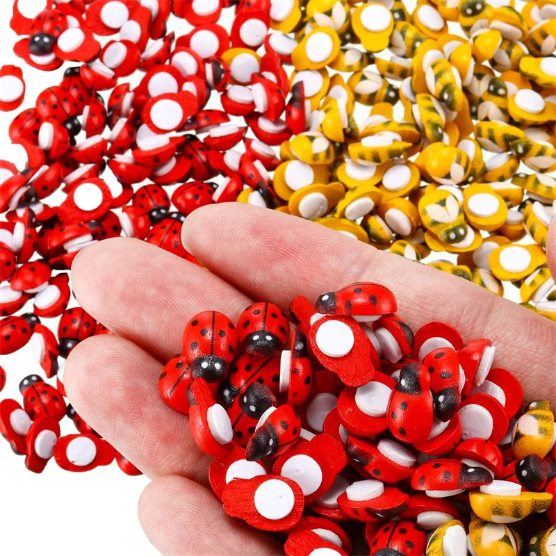 

100pcs Tiny Resin Bees Ladybugs Craft Garden Red Landscape Ladybug Decoration DIY Little Animal Figurines Decor Ornaments