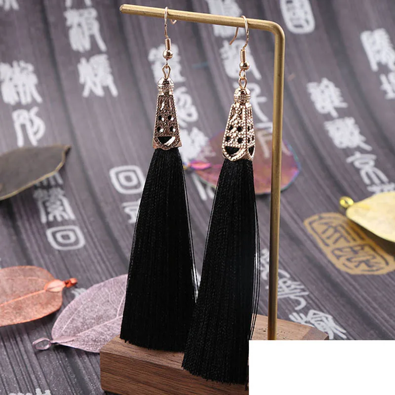 black Корейские модные темпераментные женские серьги с кисточками Популярные богемные длинные Ретро женские серьги Ювелирные изделия Подарки - Окраска металла: black