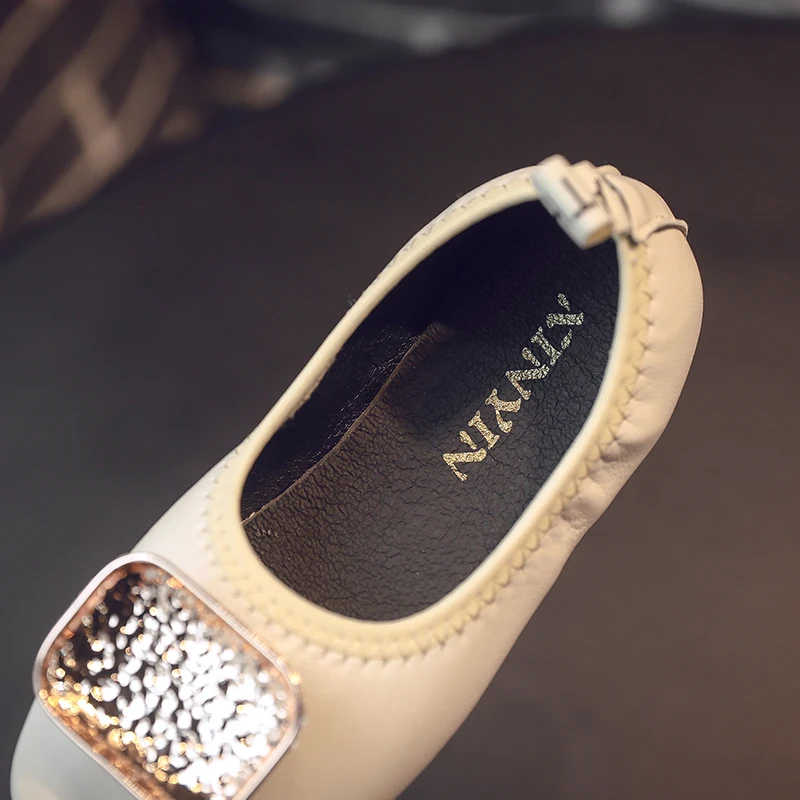 Осенняя Новинка; обувь принцессы для девочек; удобные студенческие туфли на мягкой подошве с яркими бриллиантами; вечерние туфли