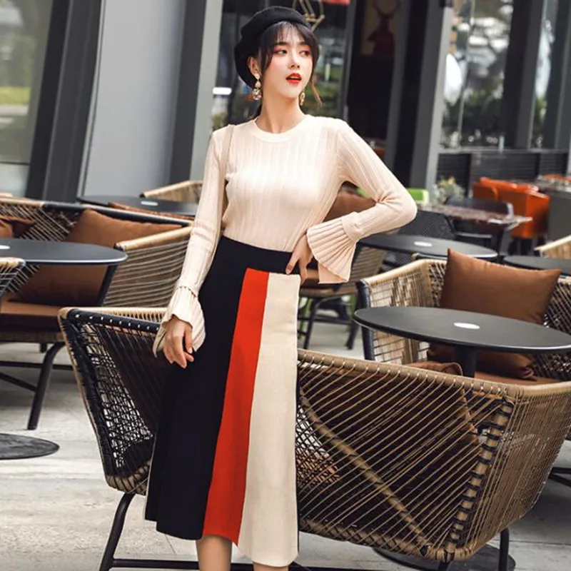 

New 2019 Autumn Women Knit Sweater Sets Fashion Flare Sleeve Pullovers Tops +Color matching Striped Skirt Two Piece Sets Women