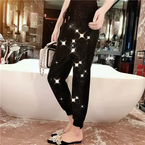 Early Autumn New Heavy Industry Hot Drilling Beam Foot Casual Pant Wei Pants Women Fashion Casual Wild Loose Pants Tide 225