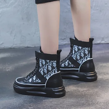

2020 new autumn platform in Europe and America to restore ancient ways female boots bigger sizes 41-43 leather boots