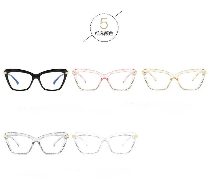 14590017577_2062750698