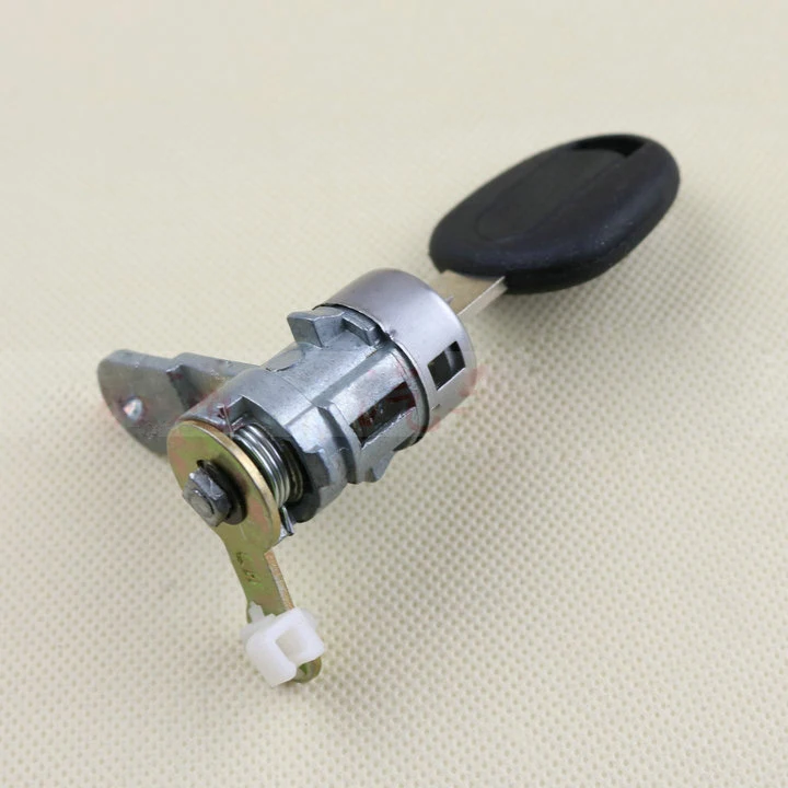 Рисунок 5 - Левый главный цилиндр замка двери