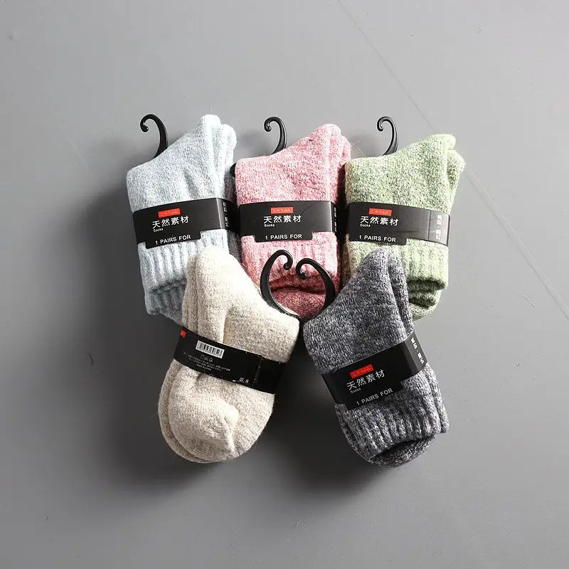 

1 Pairs Mens Winter Warm Upset Cotton Popular Sock Male Stylish Casual Breathable Against Stench Work Socks Hot Sale 2020