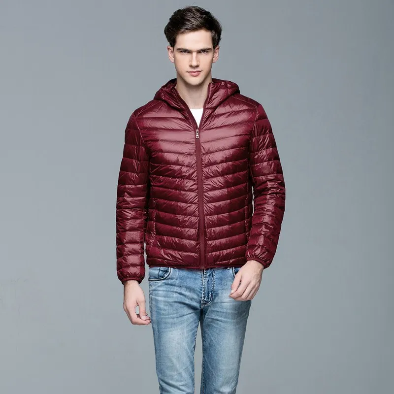 Autumn And Winter The New Super Light Thin Section Men's Down Jacket Brief Paragraph Big Yards Leisure Hooded Down Jacket
