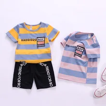 Летняя полосатая футболка с короткими рукавами в Корейском стиле для мальчиков; детская одежда с принтом; топ с короткими рукавами