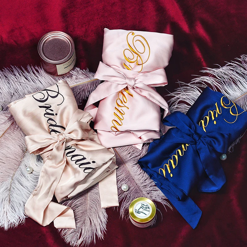 1 шт./партия пользовательское имя Атласный халат кимоно платье со стразами на