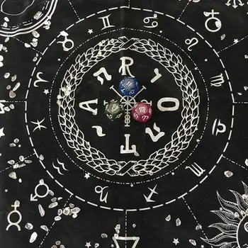 

50x50CMTarot Special Tablecloth 12 Constellations Astrology Tarot Divination Card Tablecloth For Tarot Enthusiasts Psychological