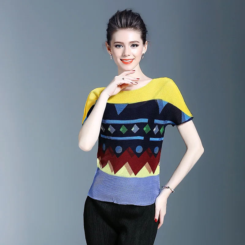 Printed T-shirt Female Short-sleeved 2019 New