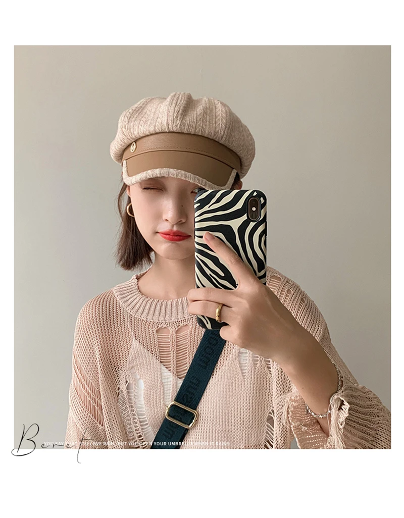 W63 Female Leather Beret Autumn And Winter Tide British Retro Letter Striped Octagonal Newsboy Painter Hat_voghion.com