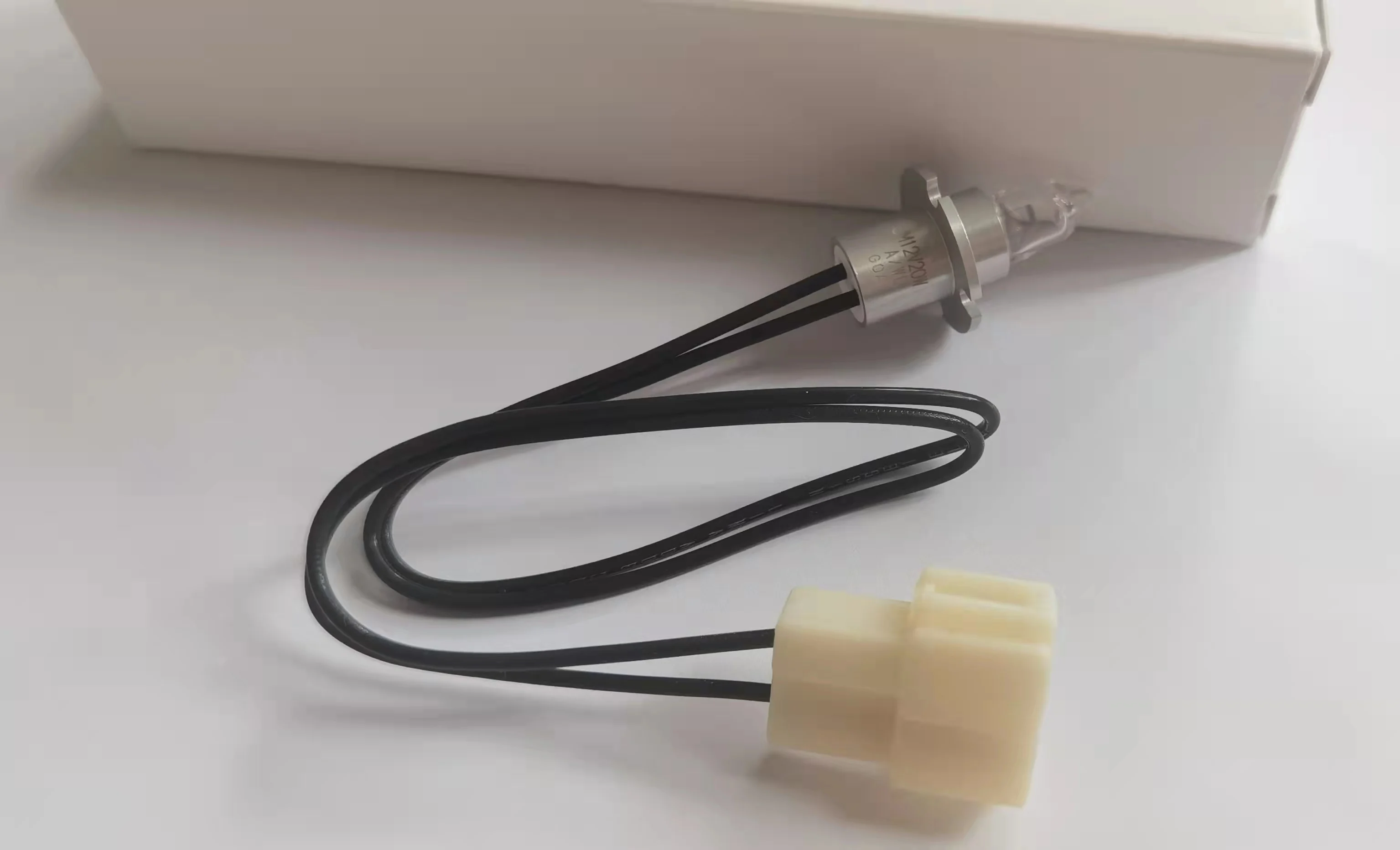 

Land wind Halogen Lamp 12V 20W for LW C100i LW C200i New original