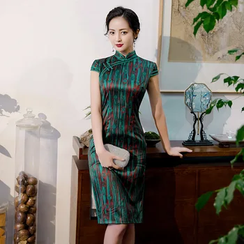 

Plus Size 4XL Green Novelty Short Style Chinese Formal Dress Chinese Style Women Mandarin Collar Qipao Vintage Rayon Cheongsam
