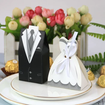 

50/100pcs Bride And Groom Candy Box Chocolate Box With Ribbon Favor And Gifts Box Engagement Souvenirs Party Wedding Decoration