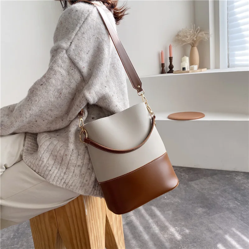 

2019 Winter New Style WOMEN'S Bag Retro Hand Bucket Bag Contrast Color of Versatile Single-shoulder Bag for Women