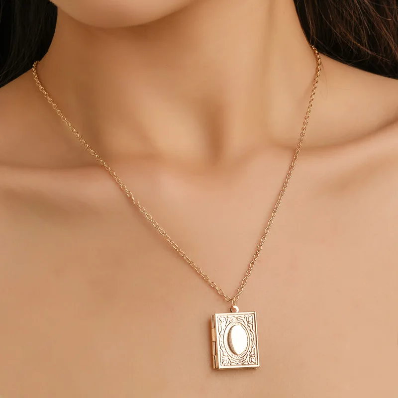 

Necklace For Women Magic Book Photo Frame Muslim Print Fashion Creative Fine Jewelry Collarbone Chain Accessories