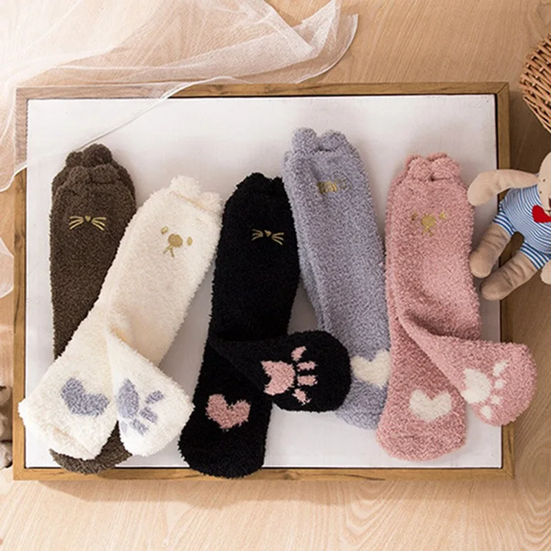 1 пара, женские зимние японские бархатные домашние пушистые носки с вышивкой в виде животных кораллов, теплые домашние носки с ушками, бархатные носки кораллового цвета