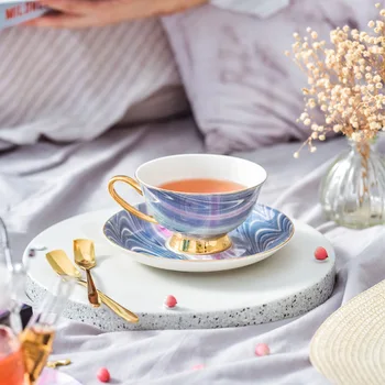 

Coffee Mugs And Saucer High-end Gift Box Set European Porcelain Ceramic Phnom Penh Afternoon Tea Travel Cup Valentine's Day Gift